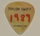 TAYLOR SWIFT Guitar Pick 1989 Tour STAGE CONCERT Plectrum Artist Issued | eBay