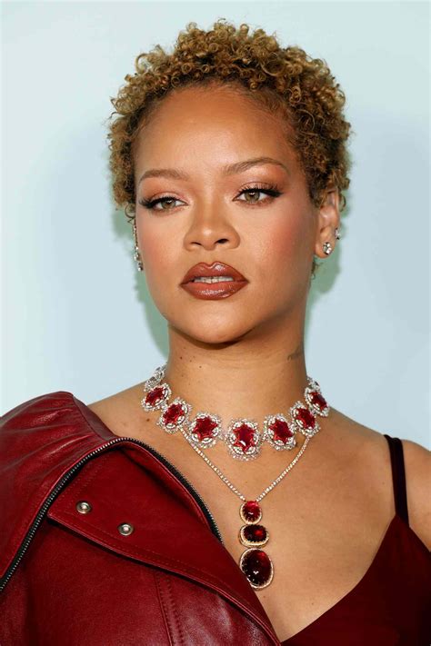 See Photos of Rihanna's Short Curly Hair Transformation