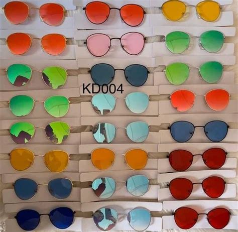 Round Sunglasses For Kids at Rs 50/piece in New Delhi | ID: 26587921912