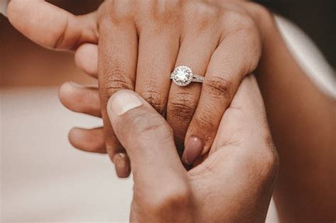 Which Hand Do Your Wedding and Engagement Rings Go On? - hitched.co.uk