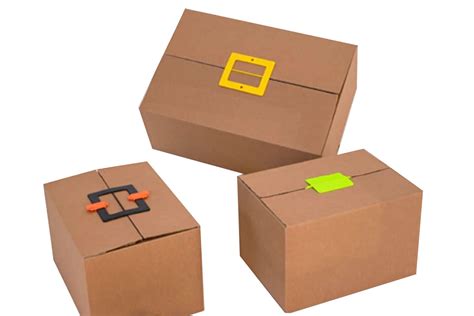 Cardboard box plastic latch | Logimarkt