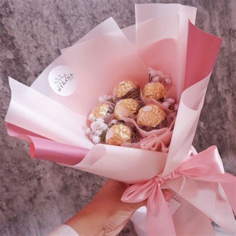 Jual Bouquet Ferrero Rocher / Buket Ferero / Buket Coklat Bandung Indonesia|Shopee Indonesia