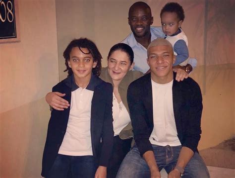 Learn about King Kylian Mbappe's family - Genius from ordinary things, the home that makes ...