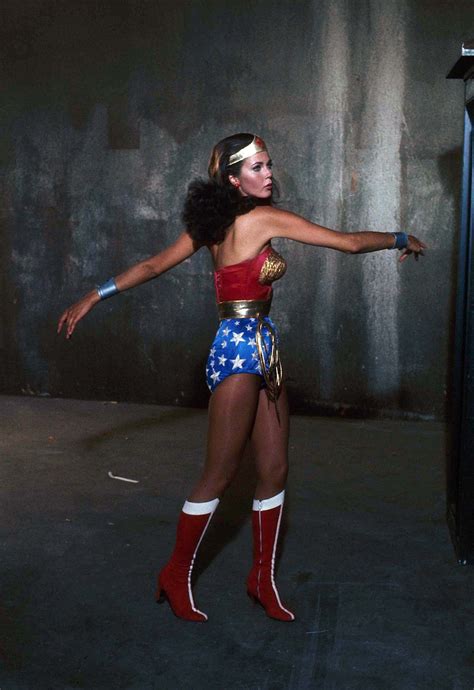 Lynda Carter as Wonder Woman | Wonder woman, Women tv, Lynda carter