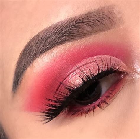 [UPDATED] 48 Enticing Pink Eyeshadow Looks