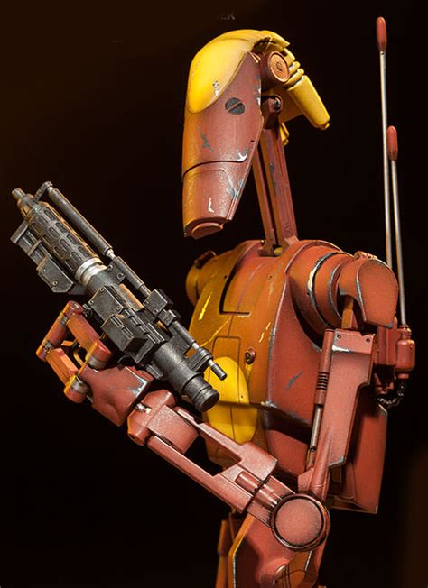 Star Wars: Geonosis Commander Battle Droid - 12" Figure Images at Mighty Ape NZ