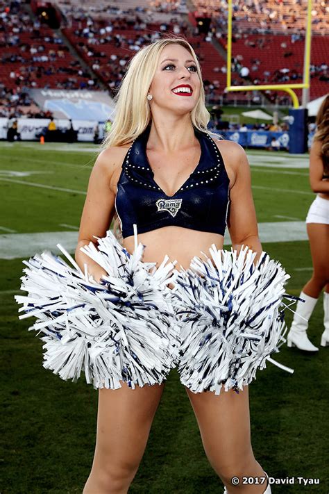 Battle For Los Angeles – The 2017 Los Angeles Rams Cheerleaders ...