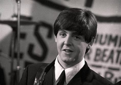 Paul McCartney of The Beatles on Granada TV's Late Scene Extra on ...