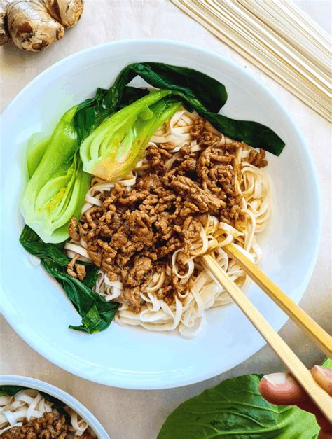 Easy Chinese pork mince noodles - Casually Peckish