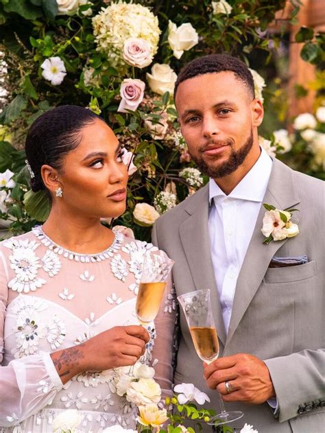 Inside Steph Curry & Wife Ayesha Curry’s Relationship & Wedding