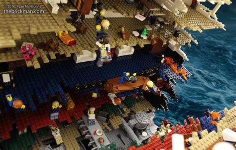 Sinking titanic model with Lego | Lego models, Big lego, Titanic model