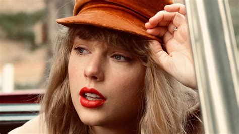 Taylor Swift releases Red Taylor’s Version and social media loves it ...