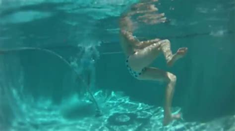 GoPro HD Camera Under Water In Swimming Pool With Family. - YouTube