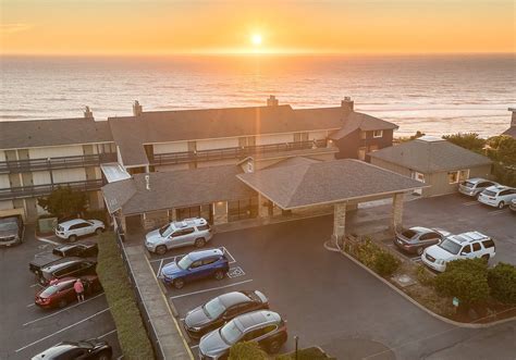 SURFLAND HOTEL - Updated 2024 Prices & Reviews (Lincoln City, OR)