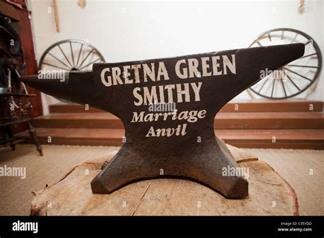 Scotland, Gretna Green, Marriage Anvil in the Old Blacksmith's Shop Stock Photo - Alamy