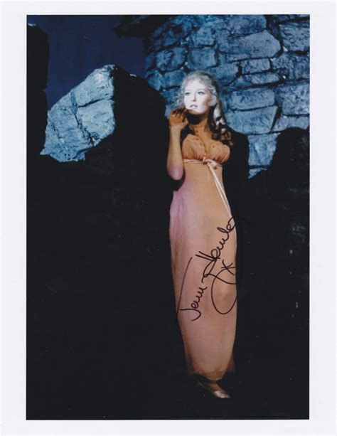 Hanley , Jenny : signed 8" x 10" color still of SCARS OF DRACULA , HAMMER (0312) - Old Gothic Horror