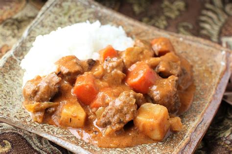 Mafe (Senegalese Beef and Peanut Stew) | Kitchen Frau