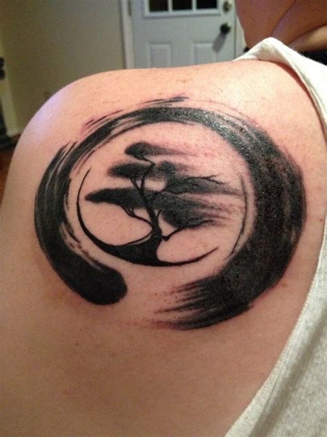 Enzo with a bonsai tree Tree Tattoo Art, Zen Tattoo, Feather Tattoo, Love Tattoos, Body Art ...