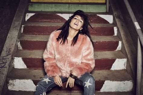 Just Announced: KT Tunstall plays the TLA in September - The Key