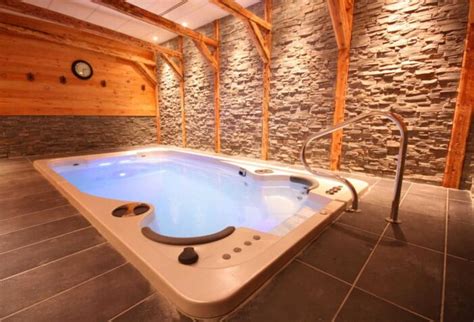 7 Ways Using a Swim Spa Can Boost Your Health - Twin City Jacuzzi