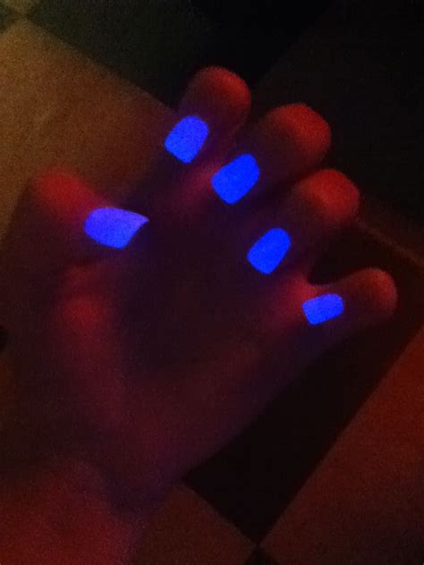 Glow in the dark nails (: | Dark nails, Neon blue nails, Cute nail colors