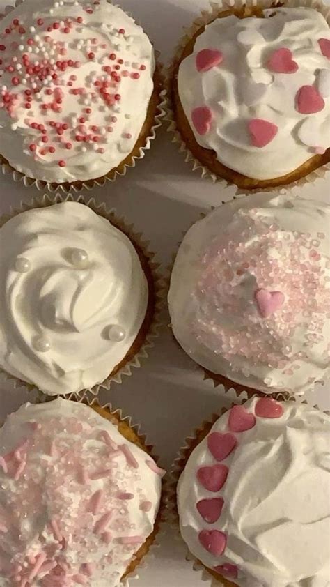 cupcakes 🎀🧁 | Cute food, Cute baking, Pretty food