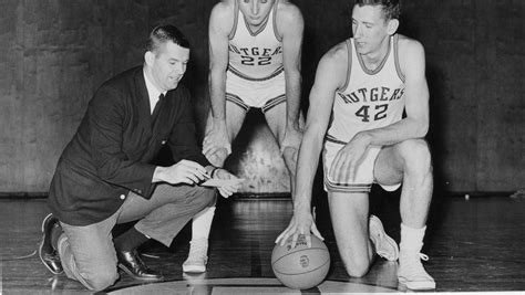 Former Rutgers basketball coach Bill Foster dies