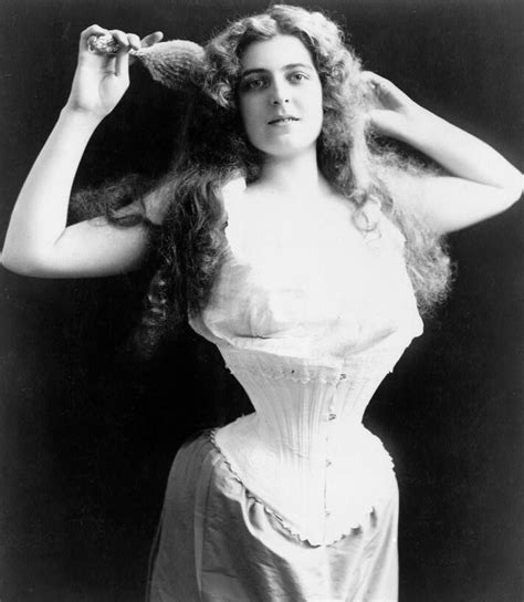 21 Victorian and Edwardian Corset Pinups | The Lingerie Addict