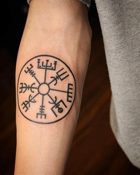 80 Viking Compass Tattoo Designs You Need To See! | Outsons