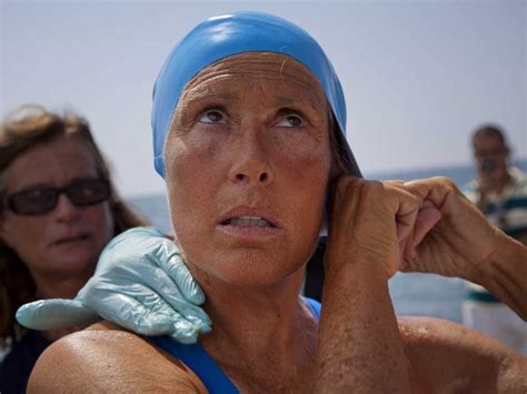 Diana Nyad Completes 103-Mile Swim From Cuba to Florida - Business Insider