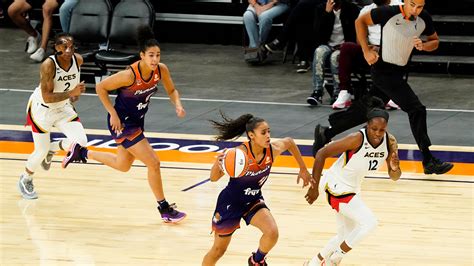 Phoenix Mercury guard Skylar Diggins-Smith