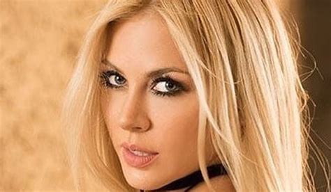 Lina Posada - Bio, Age, Height, Wiki | Instagram Biography