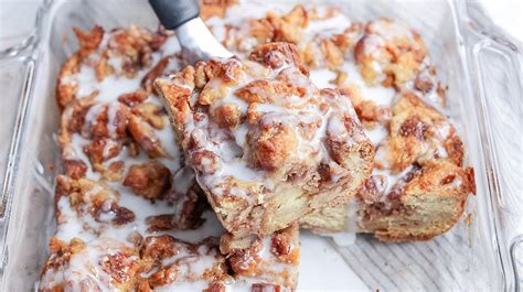 Cinnamon Roll Bread Pudding Recipe