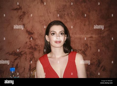 Anne Hathaway "Becoming Jane" Portrait Session, July 11, 2007 ...