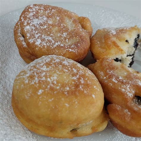 Fried Oreos With Bisquick [Recipe]
