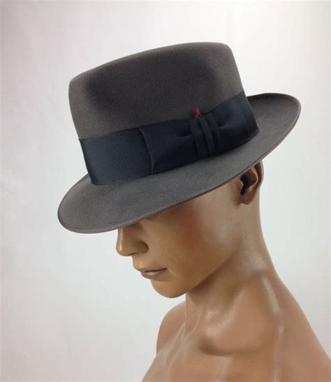 Vintage Bogart Style / 1940'S Men's Grey Velt Fedora / | Etsy | Hats for men, Style, Fedora