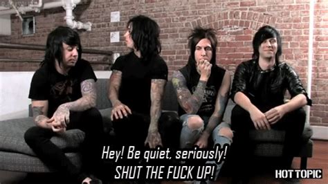 [GIF] I love everyone's reaction to Ronnie :P Music Memes, Music Quotes, Emo Bands, Music Bands ...