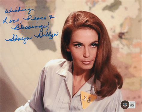 Sharyn Hillyer Signed "The Man from U.N.C.L.E." 8x10 Photo Inscribed "Wishing Love, Peace ...