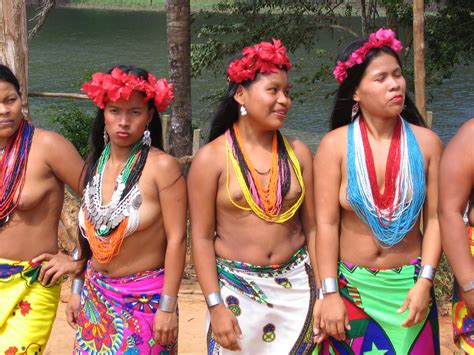 Embera indians | Alleged to be authentic seemed like a put u… | Flickr