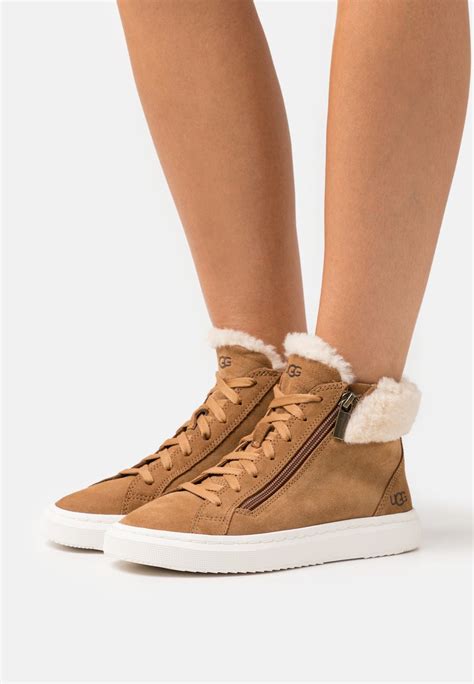 UGG ALAMEDA MID ZIP - Sneaker high - chestnut/cognac - Zalando.at