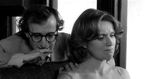 Stardust Memories (Woody Allen, 1980) - Final - Ending [sub. español] - YouTube