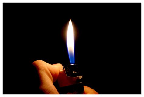1000 Awesome Photos: 19. Lighter