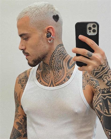 Top 52+ male neck tattoos latest - in.cdgdbentre