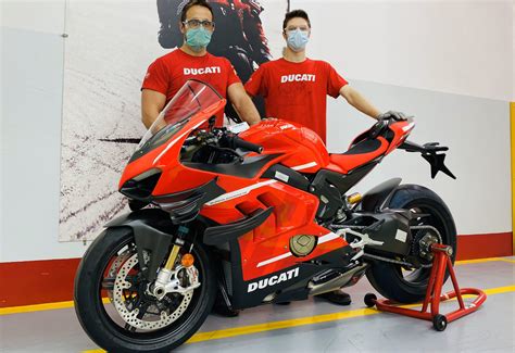 Ducati Superleggera V4 Nearing Production - Roadracing World Magazine | Motorcycle Riding ...