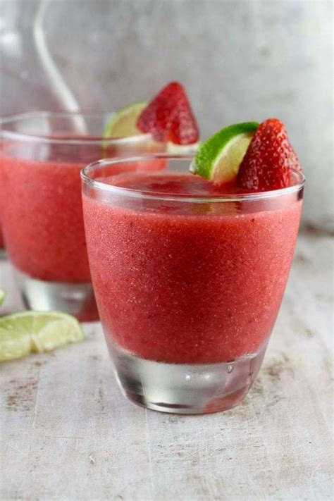 Strawberry Daiquiri / Margarita – EugeneThePanda.com