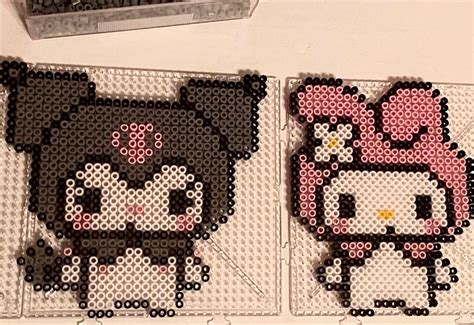 My melody & Kuromi perler beads | Узоры пластикового холста, Рисунки крестов, Вышитые крестиком ...