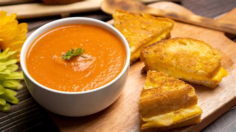 grilled tomato soup recipe - Lorie Kerr