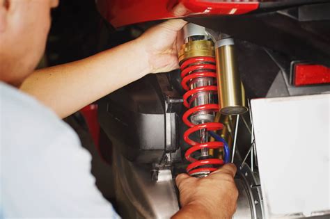 Shock Absorbers – Your Checklist | What To Check For | Motorsolve