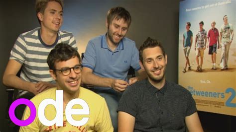 The Inbetweeners 2 interview: Boys talk STDs, One Direction and running over a kangaroo - YouTube