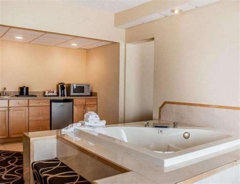 hotels in beavercreek ohio with jacuzzi in room - Fits Perfectly ...